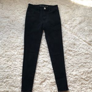 Black American Eagle Hi-Rise Jeggings